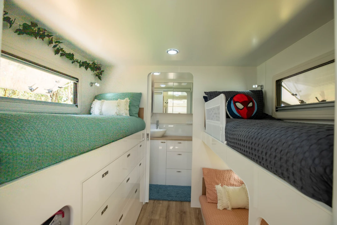 caravan with bunks